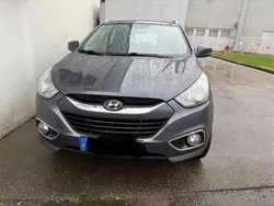 Grau Gebraucht 2010 Hyundai ix35 Comfort SUV | 6.000 € (Fairer Preis)