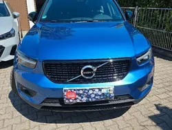 Blau Gebraucht 2020 Volvo XC40 R-Design SUV | 36.900 € (Teuer)