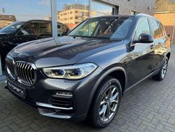 Grau Gebraucht 2020 BMW X5 SUV | 40.900 € (Guter Preis)