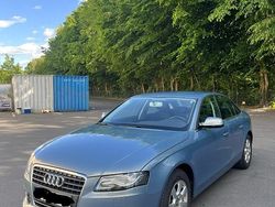 Blau Gebraucht 2010 Audi A4 Limousine | 6.500 € (Fairer Preis)