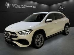 Weiß Gebraucht 2023 Mercedes GLA200 AMG SUV | 36.350 € (Guter Preis)
