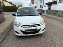 Weiß Gebraucht 2011 Hyundai i10 Classic Kleinwagen | 2.200 € (Fairer Preis)