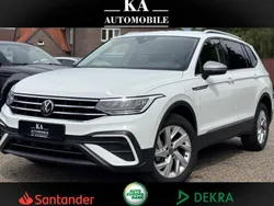 Weiß Gebraucht 2024 VW Tiguan Allspace Life SUV | 33.999 € (Guter Preis)