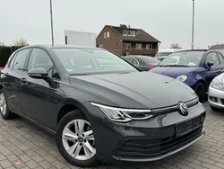 Grau (uranograu) Gebraucht 2021 VW Golf VIII Limousine | 17.700 € (Fairer Preis)