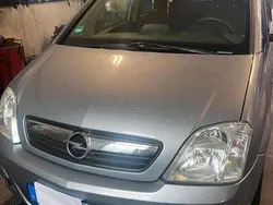 Grau Gebraucht 2007 Opel Meriva Van / Kleinbus | 3.000 € (Fairer Preis)