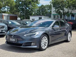 Grau Gebraucht 2018 Tesla Model S Limousine | 28.900 € (Guter Preis)