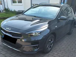 Grau Gebraucht 2022 Kia XCeed Edition 7 SUV | 17.500 € (Guter Preis)