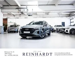 Chronosgrau metallic Gebraucht 2023 Audi Q8 e-tron Advanced SUV | 52.545 €