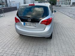 Silber Gebraucht 2011 Opel Meriva Van / Kleinbus | 4.500 € (Fairer Preis)