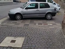 Silber Gebraucht 1992 VW Golf III Limousine | 2.000 €