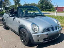 Silber Gebraucht 2006 Mini One Cabriolet Cabrio | 3.700 € (Etwas zu teuer)