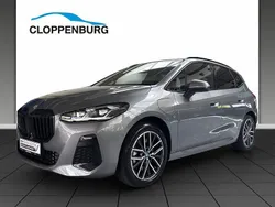 Grau Gebraucht 2024 BMW 230 M Sport | 43.980 €