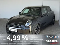 Midnight black metallic Gebraucht 2022 Mini Cooper Kleinwagen | 25.688 € (Etwas zu teuer)