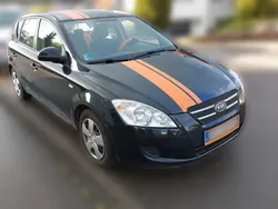 Schwarz Gebraucht 2008 Kia Ceed LX Limousine | 2.700 € (Etwas zu teuer)
