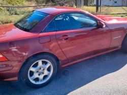 Rot Gebraucht 1998 Mercedes SLK200 Cabrio | 2.300 € (Etwas zu teuer)