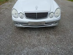 Mercedes E270