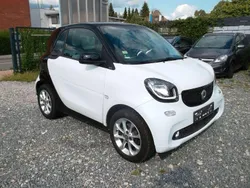 Schwarz Gebraucht 2015 Smart ForTwo Coupé Basis Coupé | 11.290 € (Fairer Preis)
