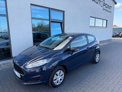 Blau Gebraucht 2017 Ford Fiesta Ambiente Kleinwagen | 8.990 € (Etwas zu teuer)