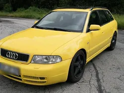 Gelb Gebraucht 2000 Audi S4 Kombi | 15.000 € (Teuer)