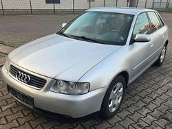 Silber Gebraucht 2002 Audi A3 Ambiente Limousine | 4.700 € (Teuer)