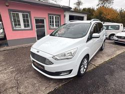 Weiß Gebraucht 2016 Ford Grand C-Max Titanium Van / Kleinbus | 9.790 € (Fairer Preis)