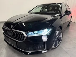 Ebony schwarz Gebraucht 2024 Skoda Superb Kombi | 40.950 € (Guter Preis)