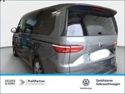Grau Gebraucht 2022 VW Multivan Van | 44.990 € (Fairer Preis)