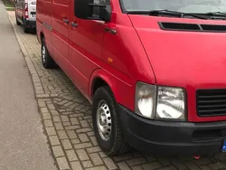 Rot Gebraucht 2006 VW LT Van / Kleinbus | 9.850 € (Teuer)