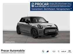 Moonwalk grey Gebraucht 2021 Mini Cooper SE Classic Kleinwagen | 19.970 € (Fairer Preis)