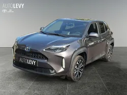 Grau Gebraucht 2022 Toyota Yaris Cross Team SUV | 23.490 € (Fairer Preis)