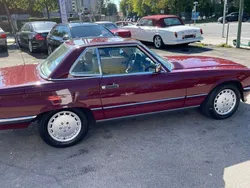 Rot Gebraucht 1989 Mercedes SL300 Cabrio | 59.900 €