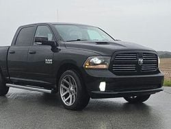 Schwarz Gebraucht 2010 Dodge Ram Abholung | 21.999 € (Guter Preis)