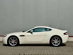 Malham white Gebraucht 2007 Aston Martin V8 Coupé | 47.900 €