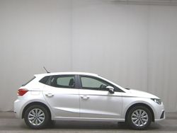 Weiss Gebraucht 2021 Seat Ibiza Style Limousine | 12.480 € (Guter Preis)