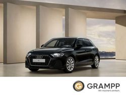 Schwarz (mythosschwarz metallic) Neu 2025 Audi A1 Sportback Advanced Plus Kleinwagen | 23.399 € (Guter Preis)