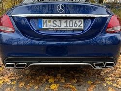 Blau Gebraucht 2015 Mercedes C200 AMG line Limousine | 15.300 € (Guter Preis)