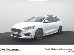 Weiß Gebraucht 2020 Ford Focus ST-Line Limousine | 17.880 € (Fairer Preis)