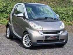 Grau Gebraucht 2010 Smart ForTwo Coupé Passion Kleinwagen | 5.999 € (Fairer Preis)