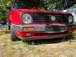 Rot Gebraucht 1991 VW Golf II Kleinwagen | 1.450 €
