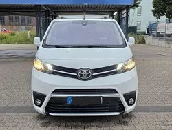 Weiß Gebraucht 2018 Toyota Proace Comfort Van | 27.500 €