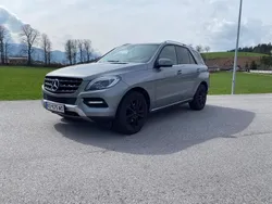 Grau Gebraucht 2012 Mercedes 350 Sportline SUV | 22.500 €