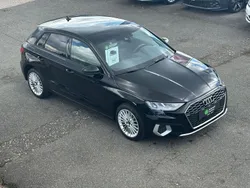 Brillantschwarz Gebraucht 2022 Audi A3 Sportback e-tron Advanced Limousine | 20.890 € (Guter Preis)