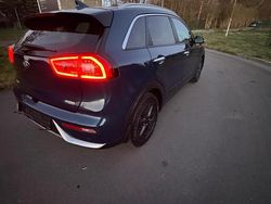 Blau Gebraucht 2018 Kia Niro SUV | 10.500 € (Guter Preis)