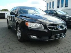 Schwarz Gebraucht 2014 Volvo V70 Momentum Kombi | 7.900 € (Superpreis)