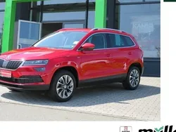 Rot (velvetrot metallic) Gebraucht 2020 Skoda Karoq Clever SUV | 18.990 € (Fairer Preis)