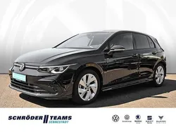 Schwarz Gebraucht 2023 VW Golf VIII R-line Kleinwagen | 28.490 € (Fairer Preis)