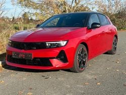 Peperoncino red Gebraucht 2022 Opel Astra GS Line Limousine | 19.700 € (Guter Preis)