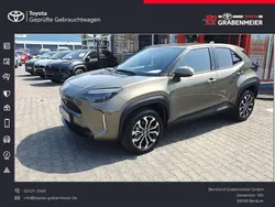 Hell bronze metallic Gebraucht 2022 Toyota Yaris Cross Team SUV | 25.950 € (Fairer Preis)