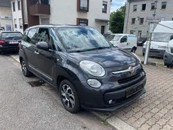 Grau Gebraucht 2016 Fiat 500L Lounge Van / Kleinbus | 7.990 € (Fairer Preis)