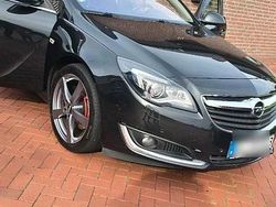 Schwarz Gebraucht 2015 Opel Insignia Edition Kombi | 7.900 € (Teuer)